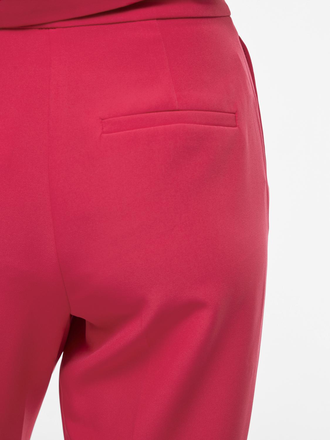 model_shot-detail